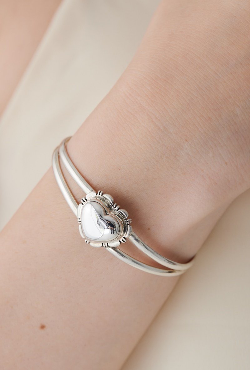 Heart Bangle