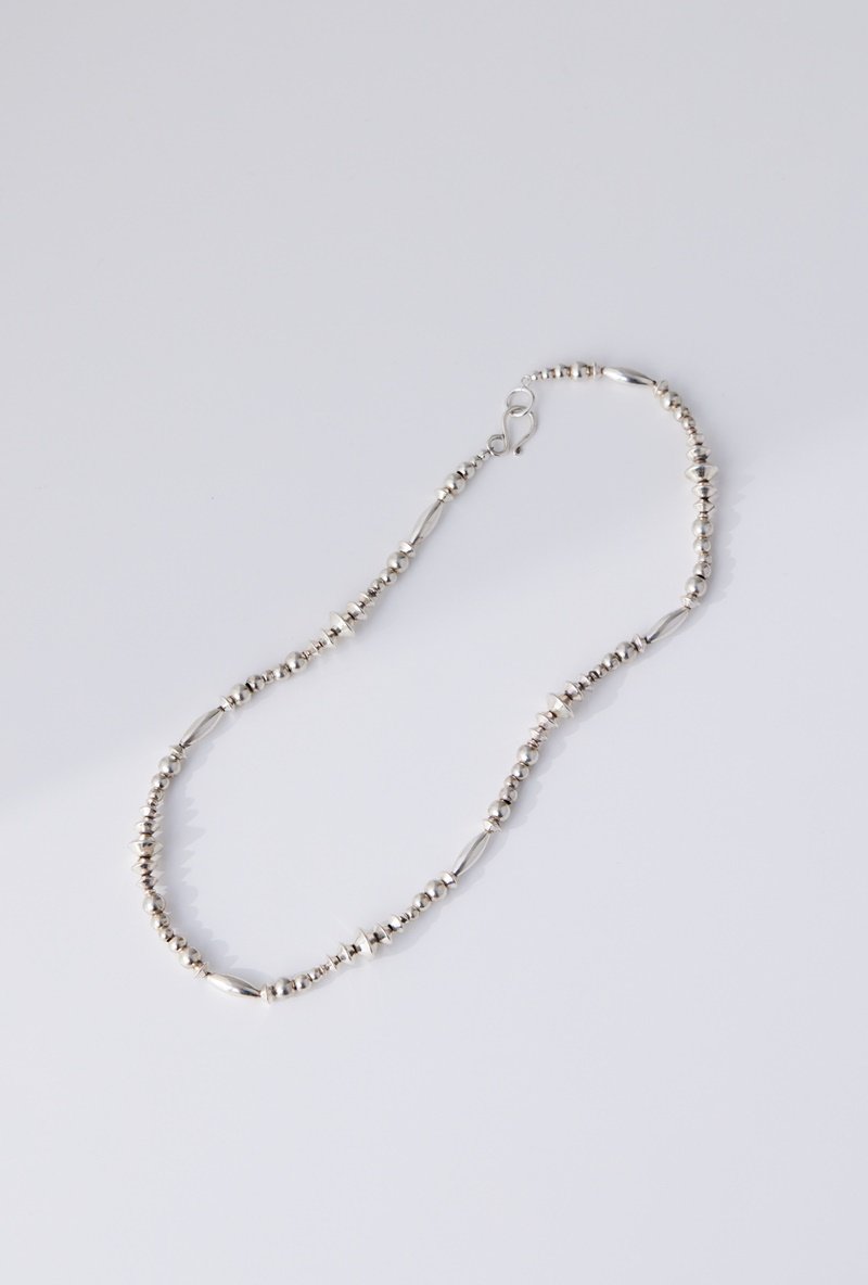 Silver beads necklace