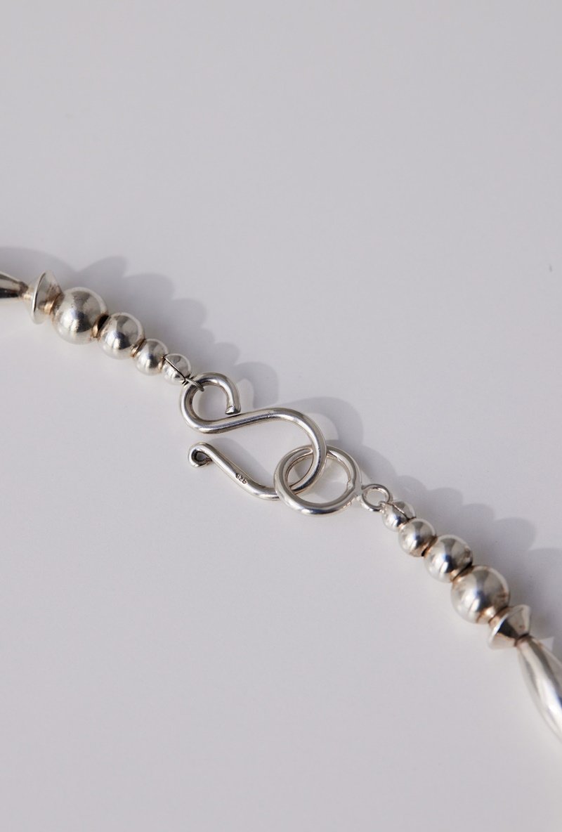 Silver beads necklace