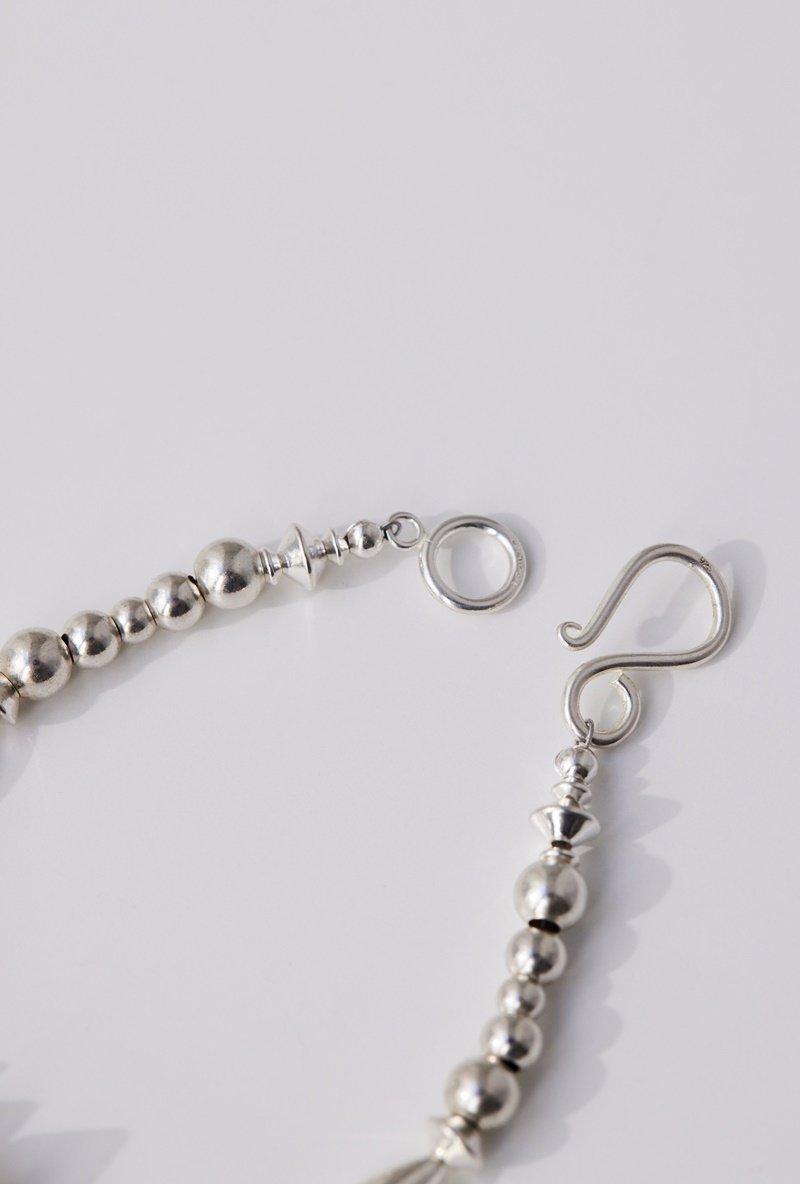 Silver beads bracelet