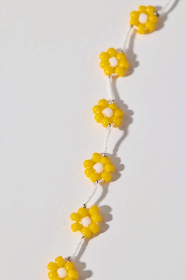 Flower beads necklace