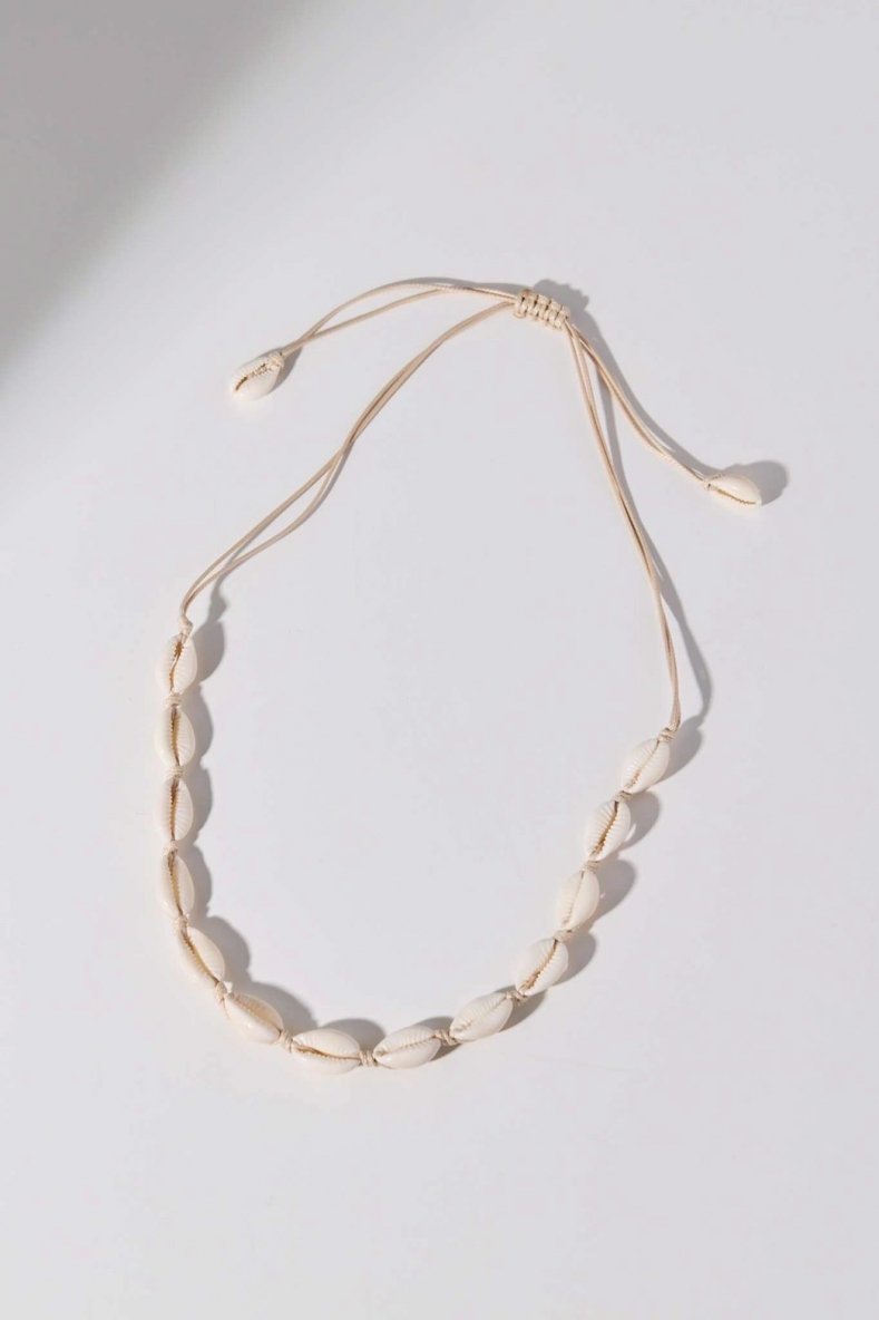 Shell necklace