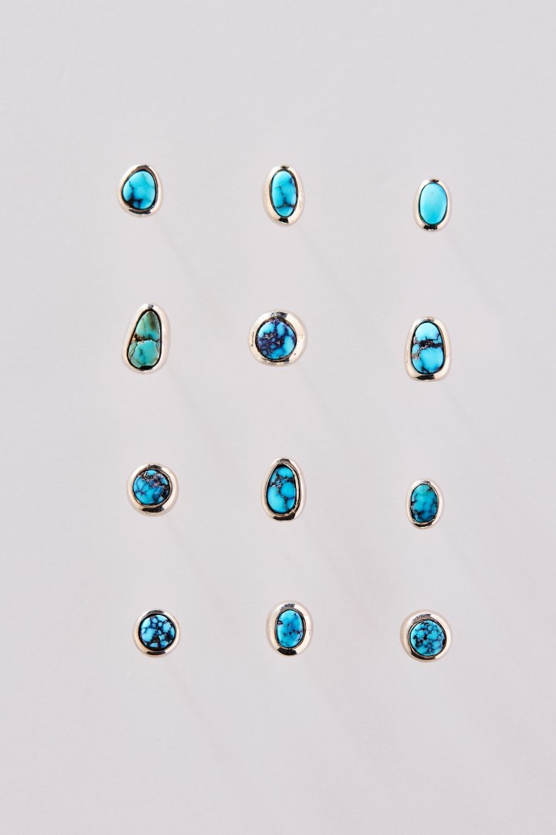 SMOKY BLUE ONLINE STORE / Turquoise pierce