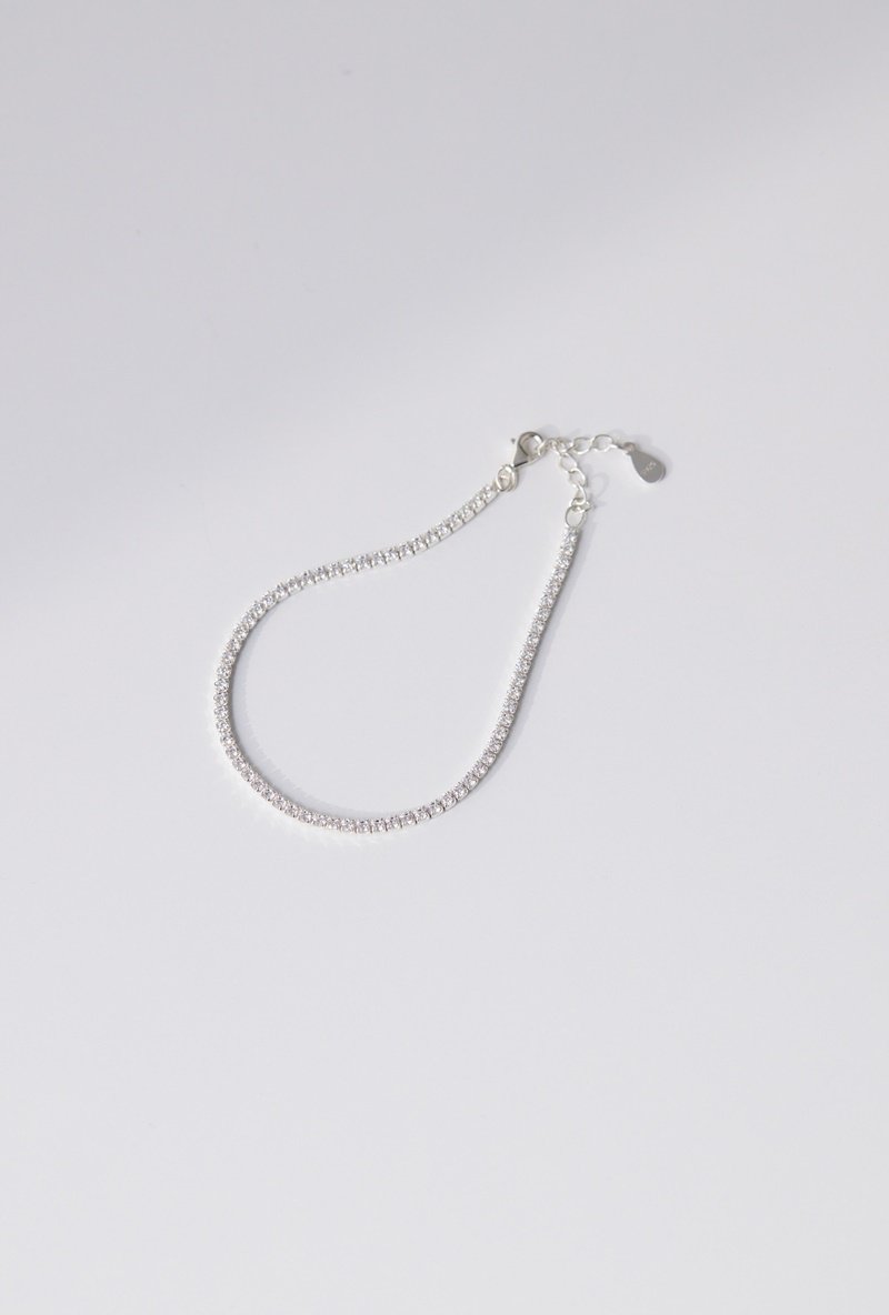 Classic Tennis bracelet
