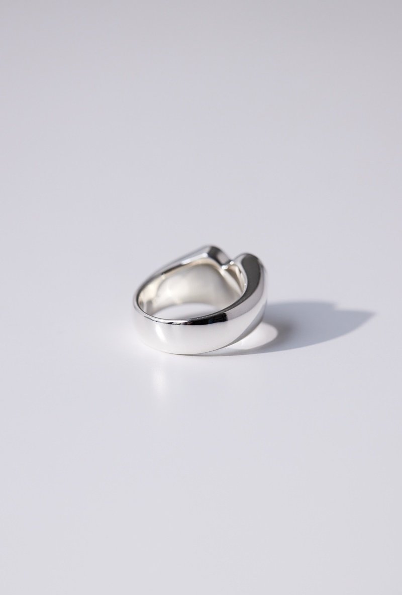Heart signature ring