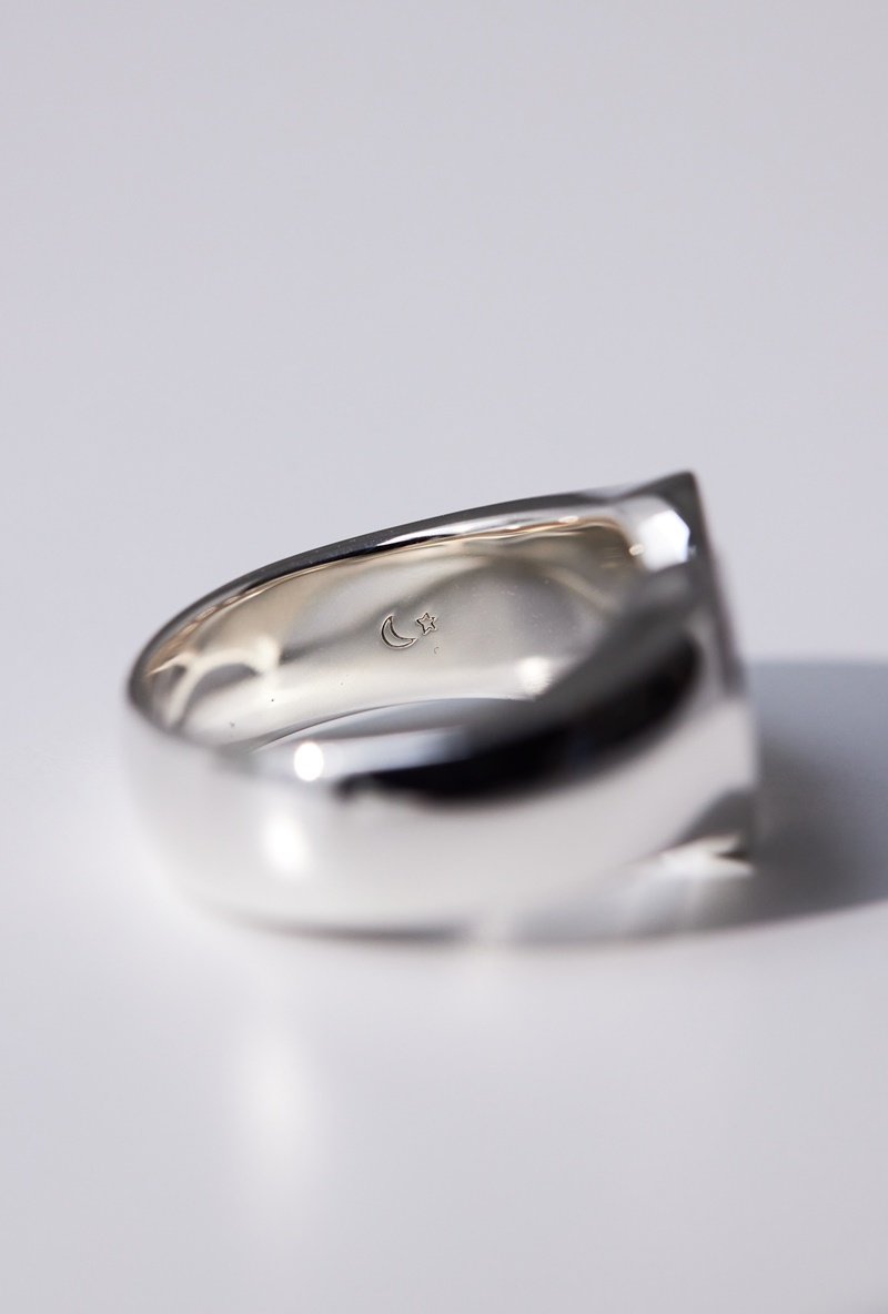 Heart signature ring