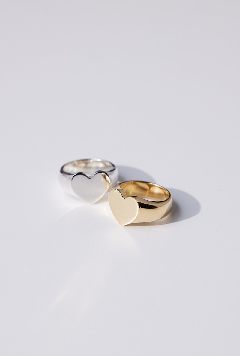 Heart signature ring