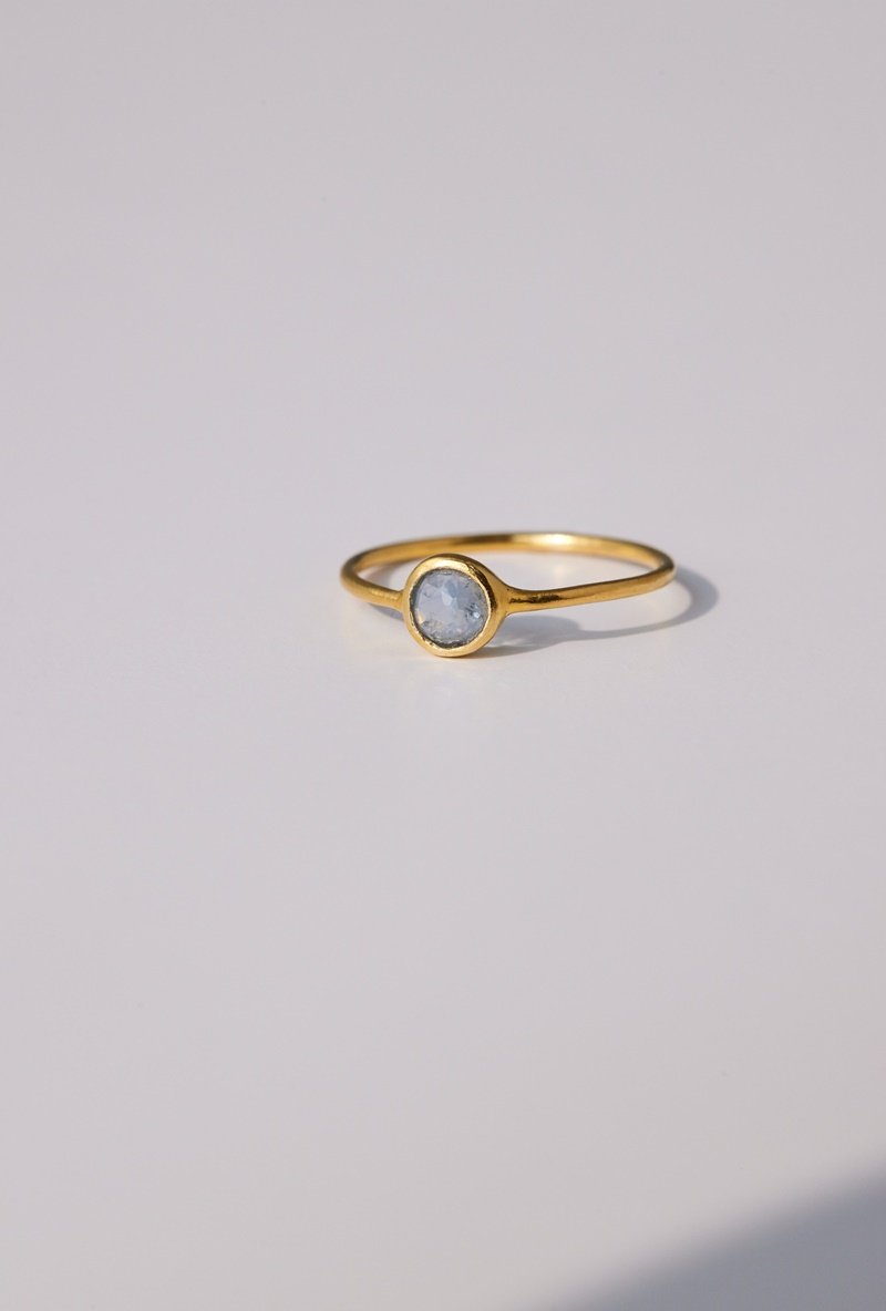 Multi sapphire ring